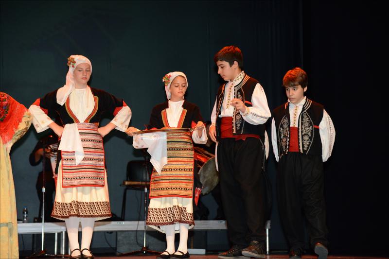Στα Μονοπάτια της Ζωής, 2013