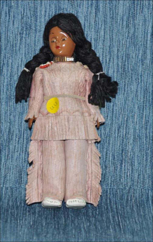 Vintage Native American Indian doll [Κούκλα]
