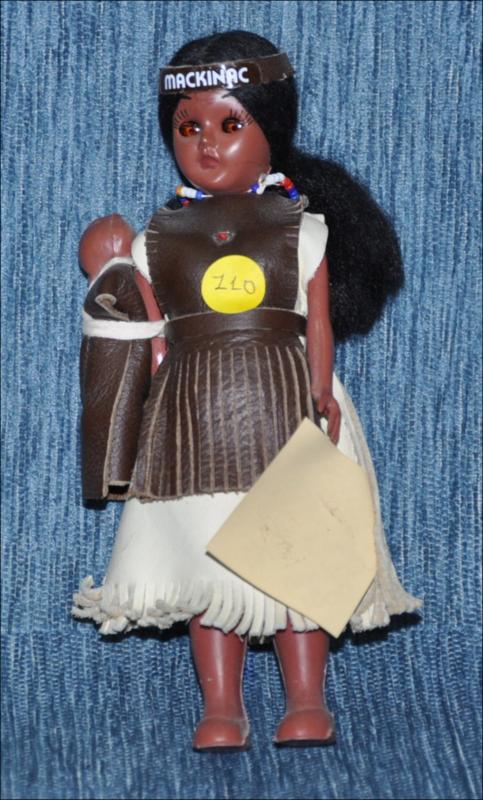 Cherokee Princess A802 : Macninac [Κούκλα]