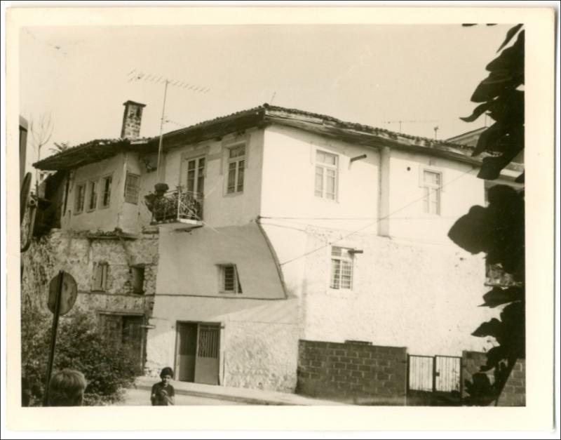 Αποψη της πλατείας Καπετάν Κόρακα, Βέροια [Φωτογραφία]