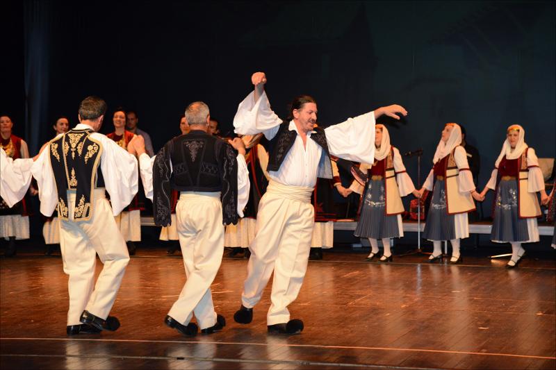Στα μονοπάτια της ζωής, 2013