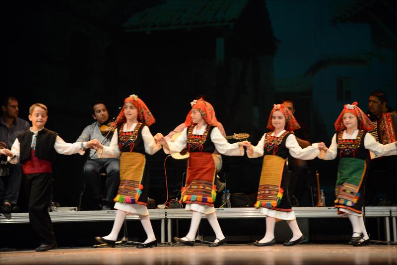 Στα Μονοπάτια της Ζωής, 2013