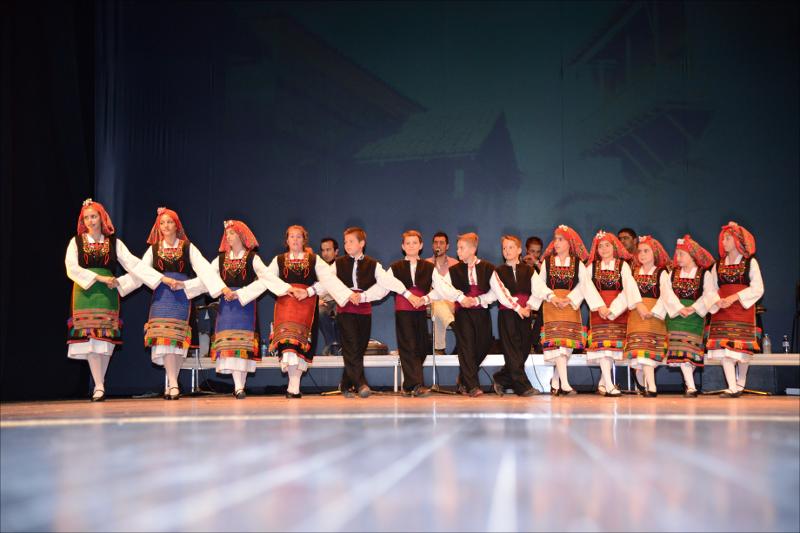 Στα Μονοπάτια της Ζωής, 2013