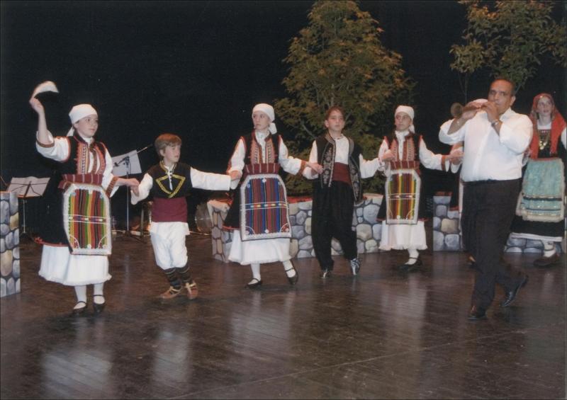 Παράσταση : Πάμε σαν άλλοτε