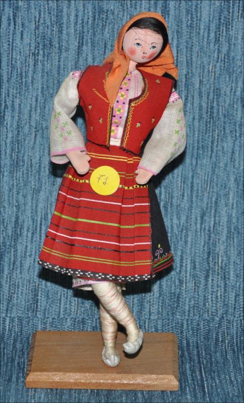 Vintage Doll in Bulgarian national costume [Κούκλα]