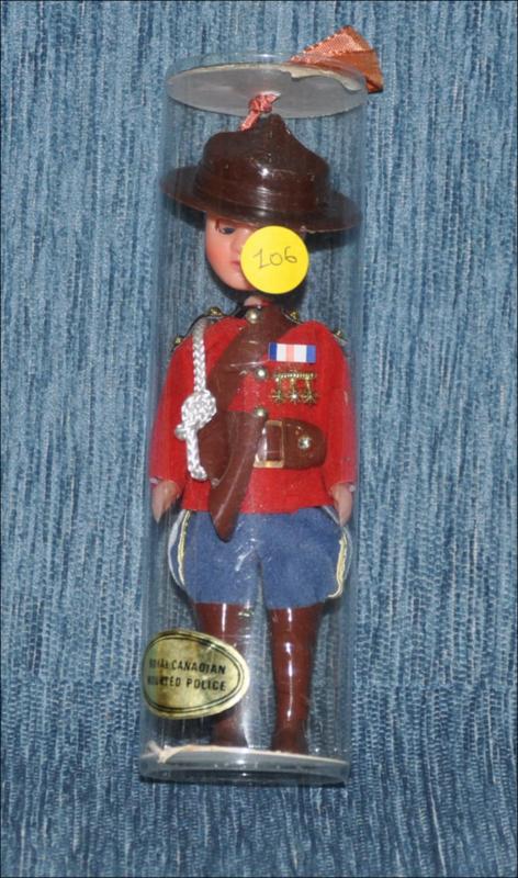 Royal Canadian mounted police [Κούκλα]