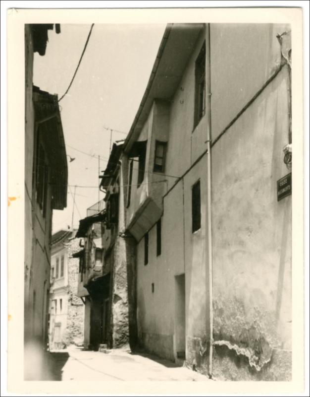 Αποψη της οδού Ακαταμαχήτου, Βέροια [Φωτογραφία]