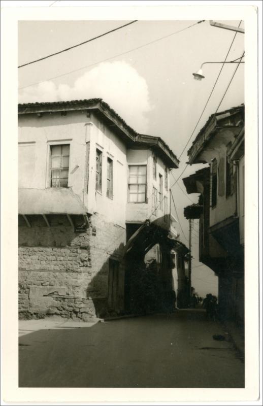 Οδός Μεγάλου Αλεξάνδρου [Φωτογραφία]