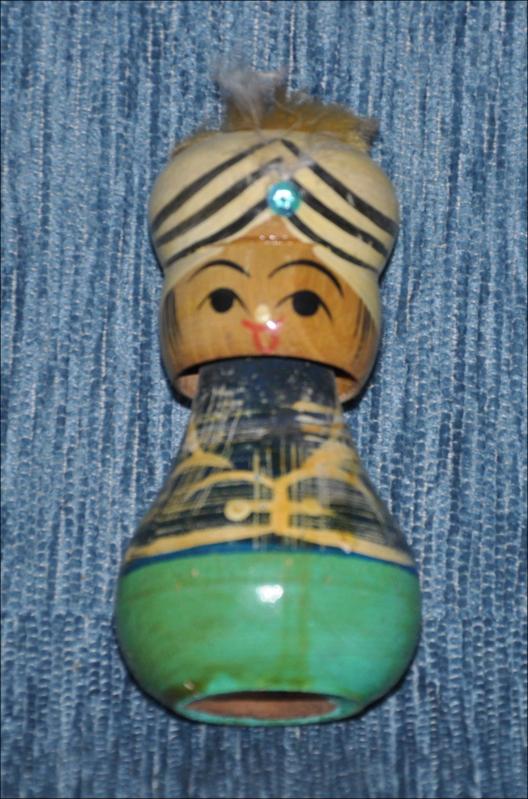 Wooden Hindu doll [Κούκλα]