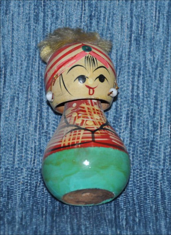 Wooden Hindu doll [Κούκλα]
