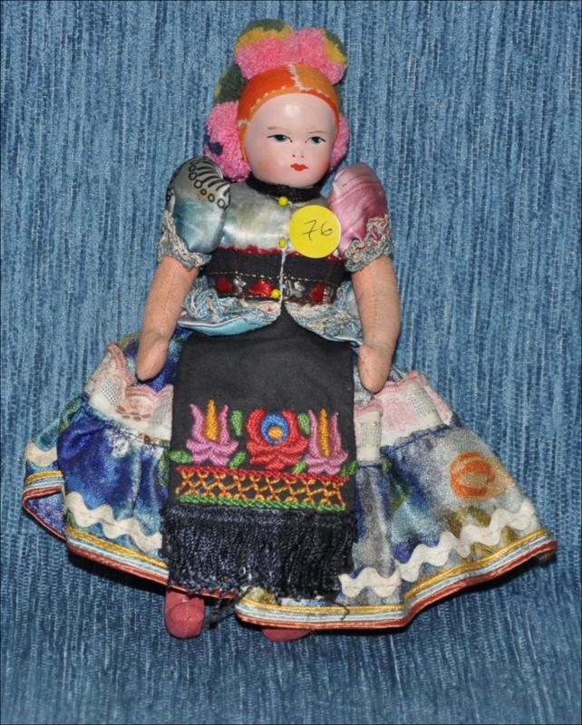 Hungarian folk doll [Κούκλα]