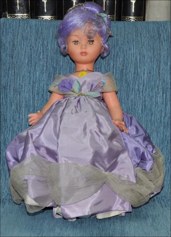 French folk doll [Κούκλα]