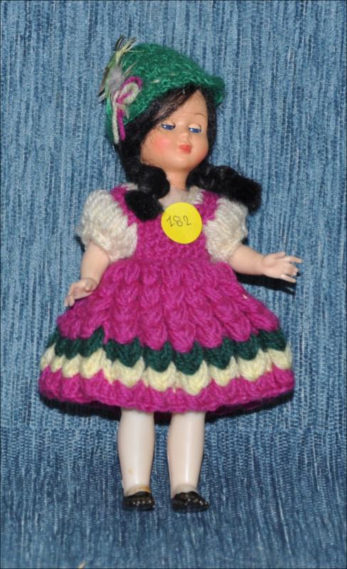 Austrian folk doll [Κούκλα]