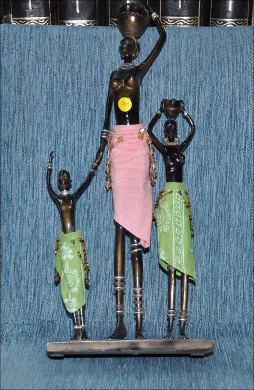African working family [Κούκλα]
