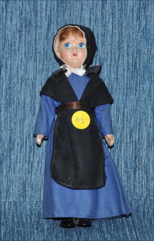 Decent female doll [Κούκλα]