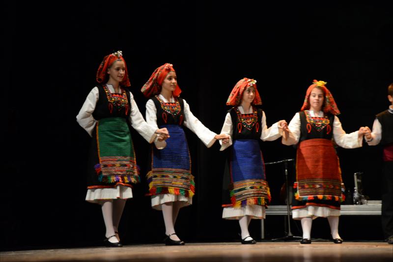 Στα Μονοπάτια της ζωής, 2013
