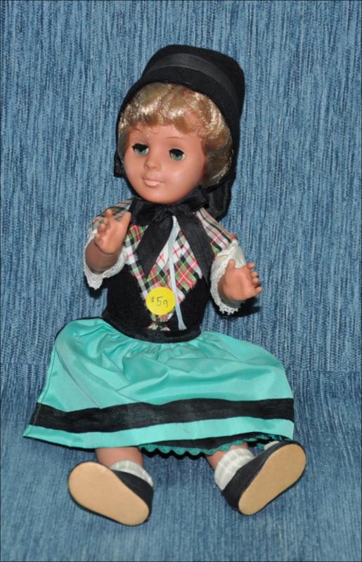 Young female doll [Κούκλα]