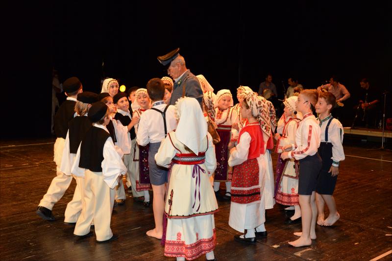 Στα μονοπάτια της ζωής, 2013