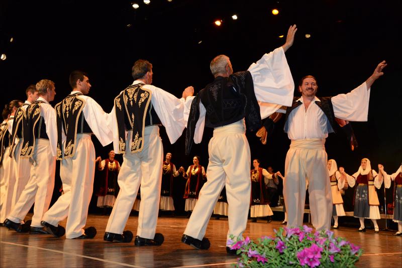 Στα μονοπάτια της ζωής, 2013
