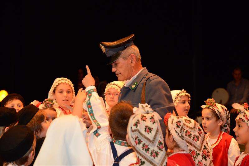 Στα μονοπάτια της ζωής, 2013