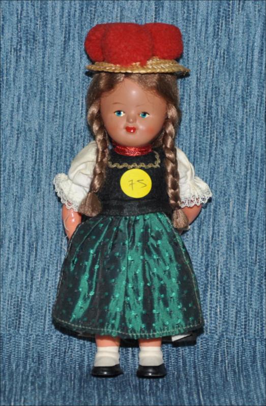 German folk doll [Κούκλα]