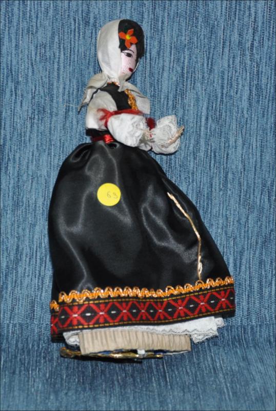 Folk female doll [Κούκλα]