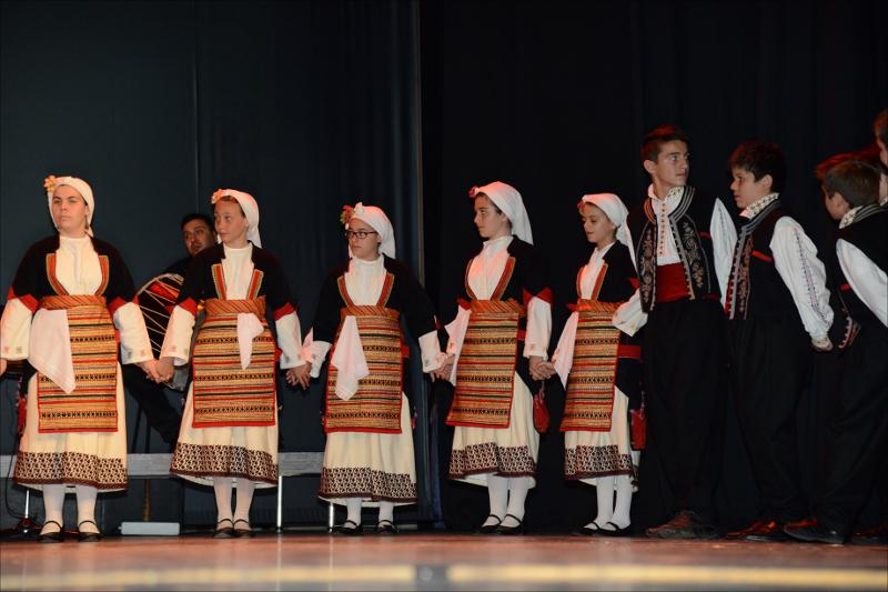Στα Μονοπάτια της Ζωής, 2013