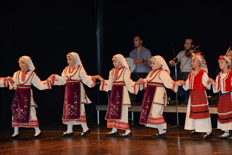 Στα Μονοπάτια της ζωής, 2013