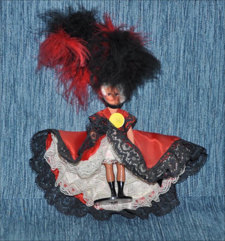 French Moulin Rouge doll [Κούκλα]