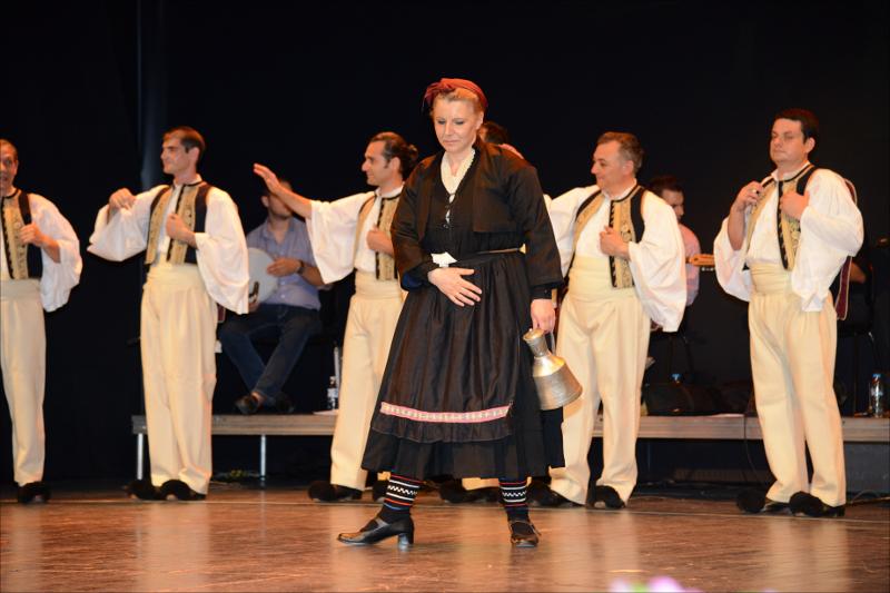 Στα μονοπάτια της ζωής, 2013