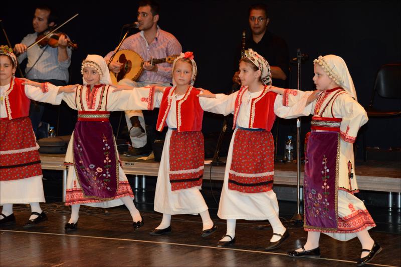 Στα μονοπάτια της ζωής, 2013