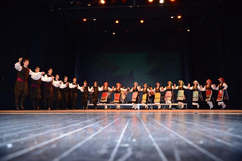 Στα Μονοπάτια της Ζωής, 2013