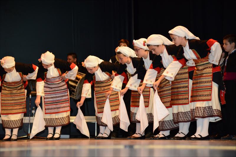 Στα Μονοπάτια της Ζωής, 2013