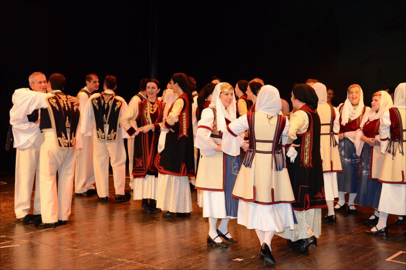 Στα μονοπάτια της ζωής, 2013