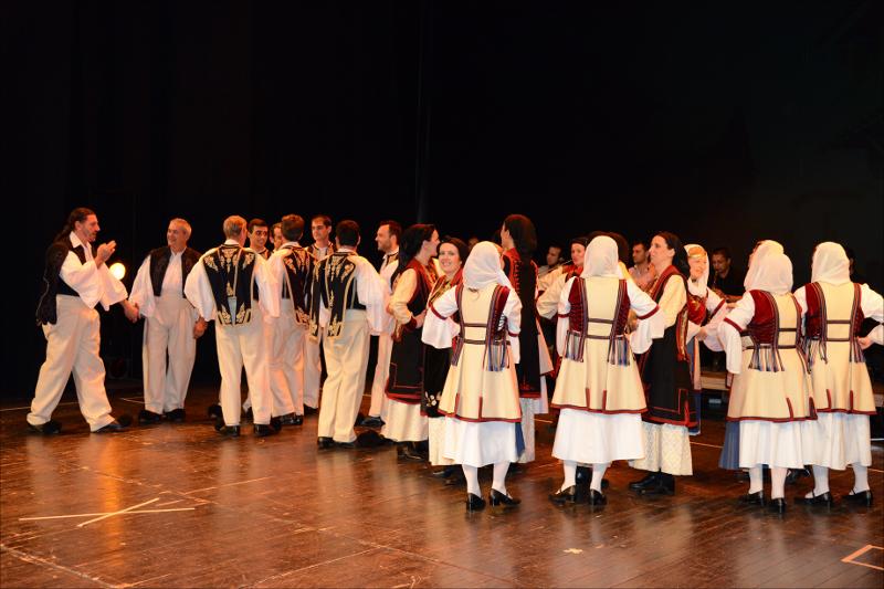 Στα μονοπάτια της ζωής, 2013