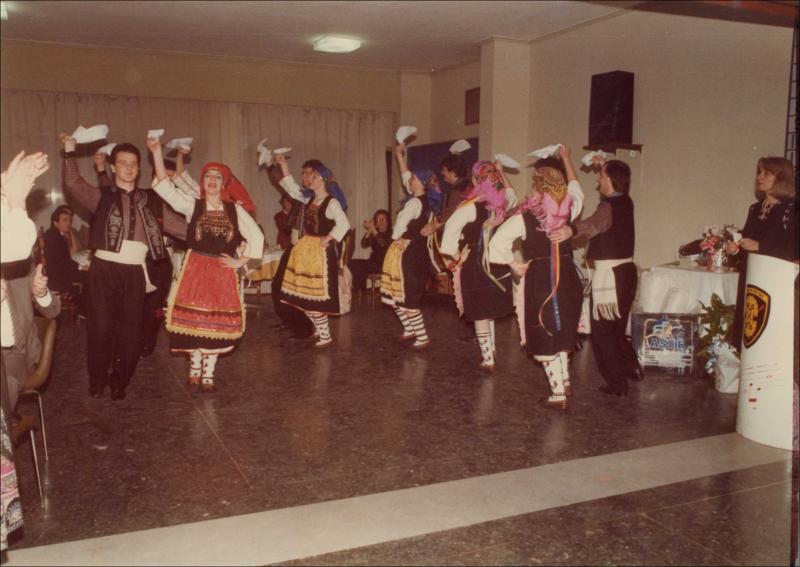 Χοροί στην Λέσχη Αξιωματικών Βέροιας
