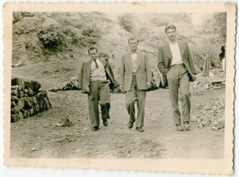 Ο πατέρας μου με φίλους