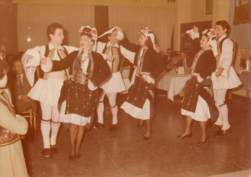 Χοροί Μακεδονίας στη Λέσχη αξιωματικών Βέροιας