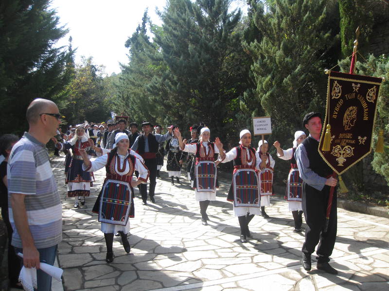 Παρέλαση στο χώρο της εκδήλωσης, Μπούρινο Κοζάνης