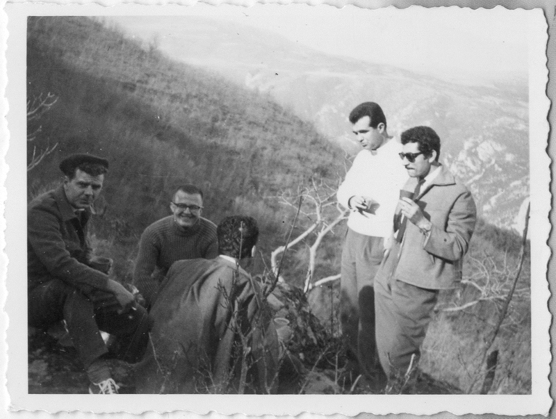 Μέλη Τουριστικού Ομίλου στον Αη Ηλιά πάνω από τα Ριζώματα