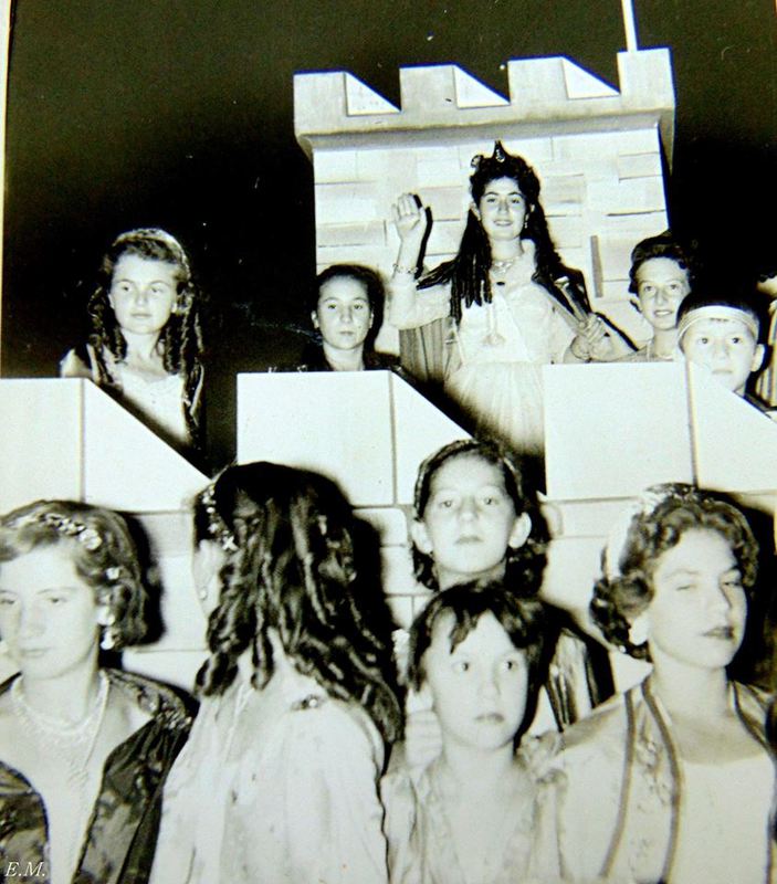 1ο Φεστιβάλ Παραγωγής Βέροιας. Το άρμα της Βασίλισσας Βεργίνας