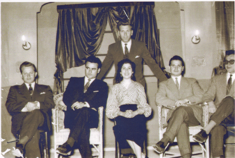 Δ.Σ θεατρικού τμήματος του ΤΟΒ