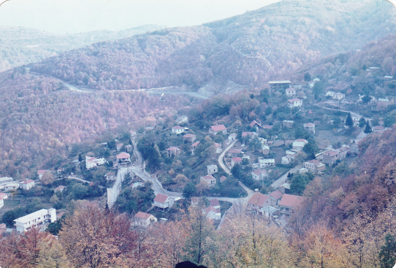 Πανόραμα της Καστανιάς με ήλιο