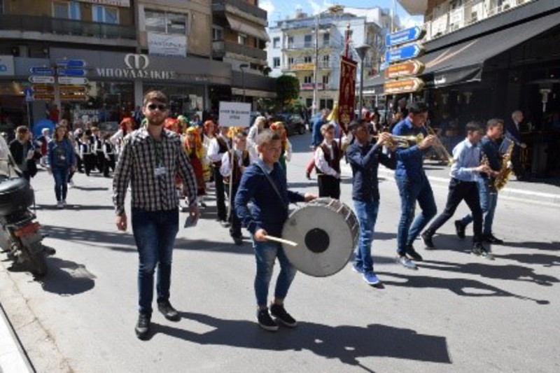 Παρέλαση του μουσικού συγκροτήματος 