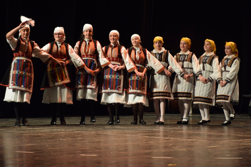 Φορεσιές Φλώρινας και Αιανής Κοζάνης παιδικό τμήμα του Λυκείου Ελληνίδων Βέροιας