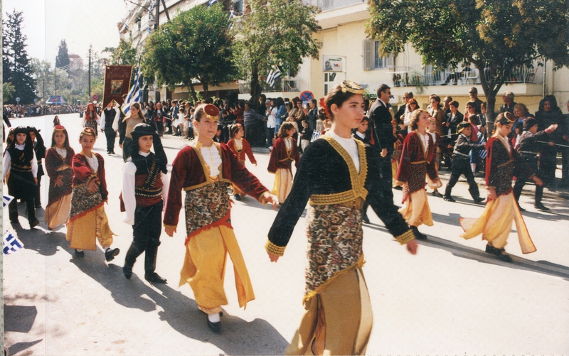 Παρέλαση 16ης Οκτωβρίου 2002