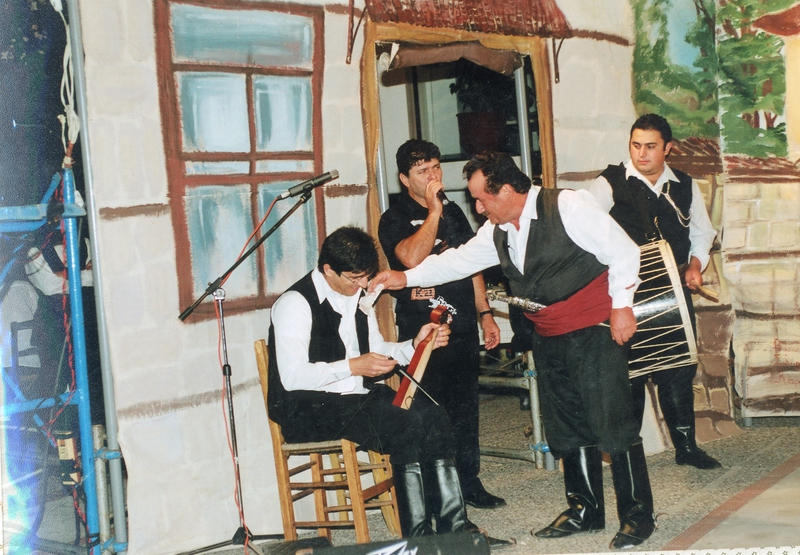 Θεατρική παράσταση 