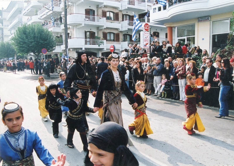 Παρέλαση 28ης Οκτωβρίου 2004