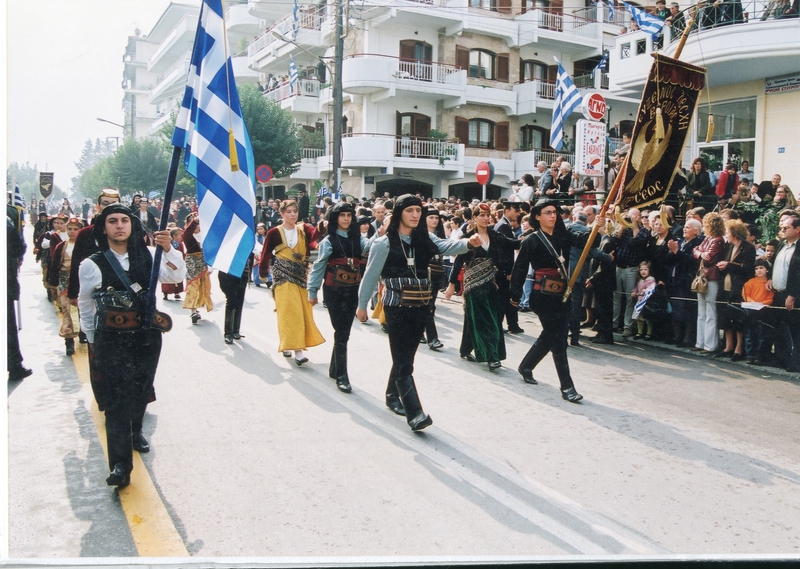Παρέλαση 28ης Οκτωβρίου 2004