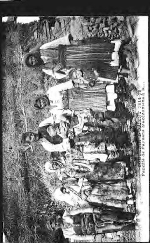 Souvenir d' Orient 1914-18, famille de paysans macedoniens a x... [Γραφικά]